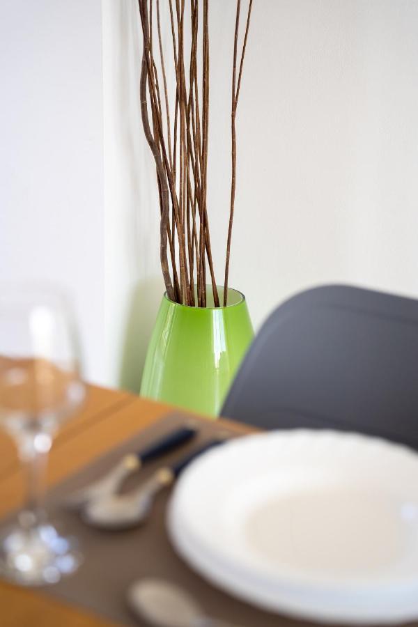 Mira Sitia Luxury Apartment 外观 照片
